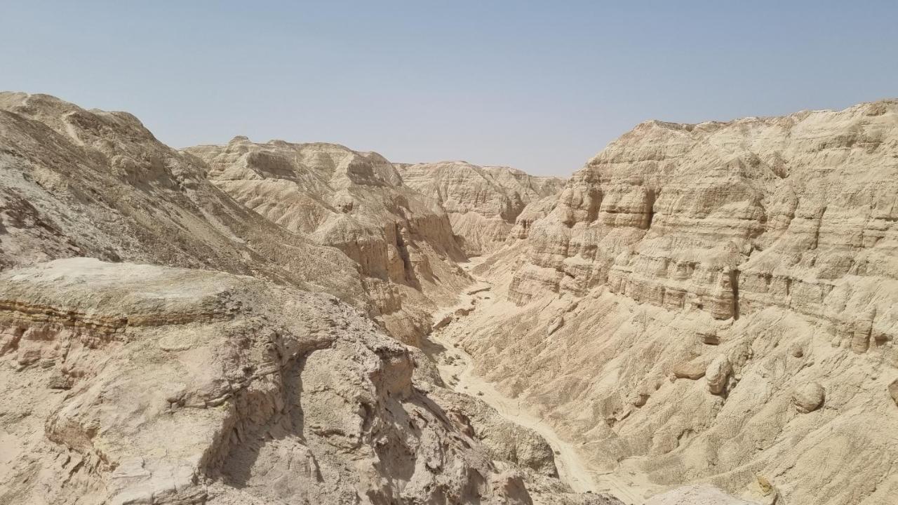 The Lowest Place On Earth B&B Neot HaKikar Exterior foto